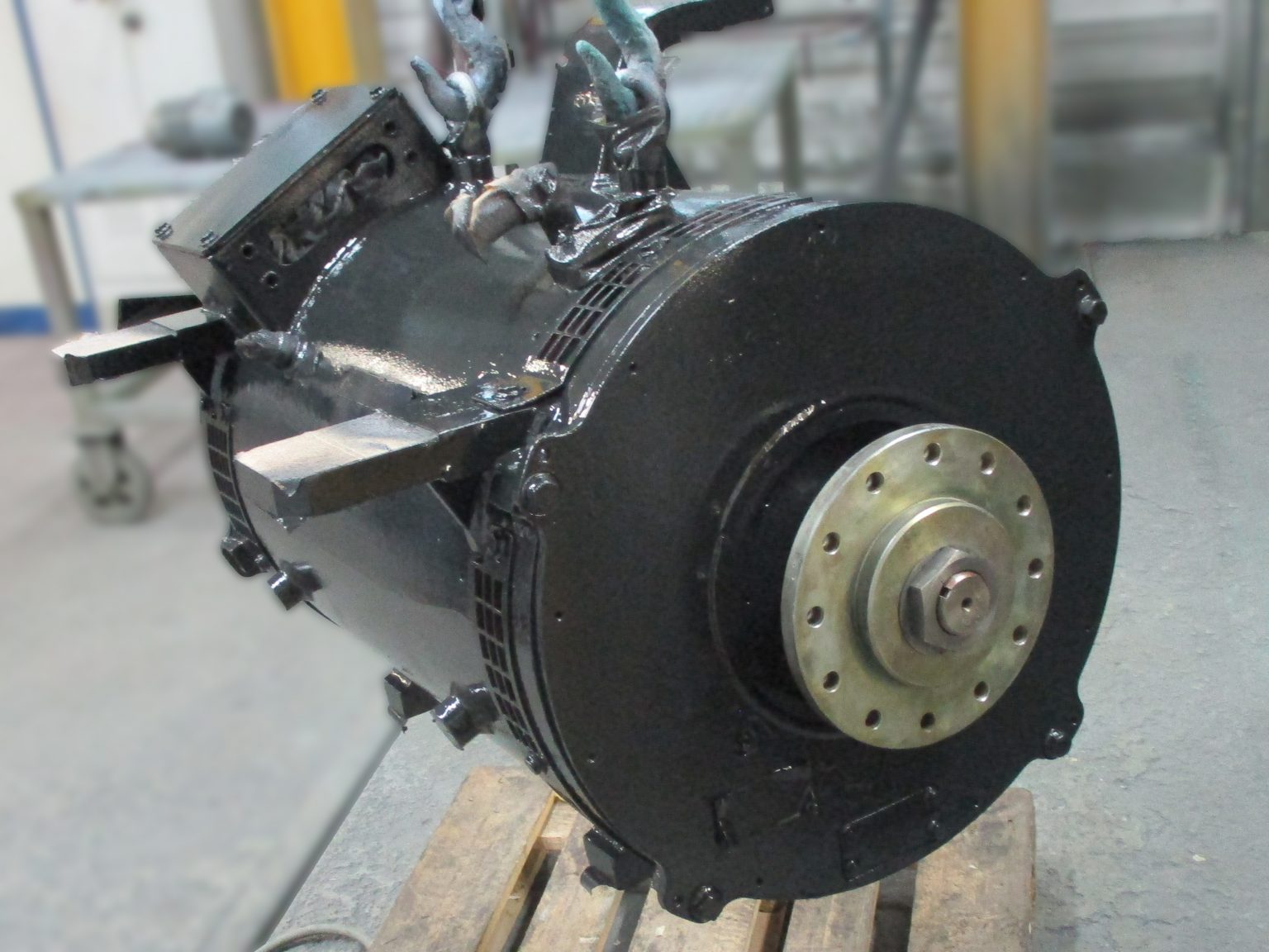 Reparatur Bahnmotor • momac Elektromaschinenbau • u.a. Siemens, TSA, VEM