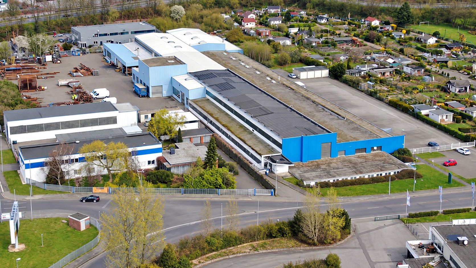 Firmengelände der momac Group in Moers