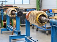 Neuwicklung von Gleichstrommotoren, hier Fahrmotoren Traktionsantrieb aus Bahnen bei der momac Group in Moers im Rahmen der Instandsetzung des Elektromotors