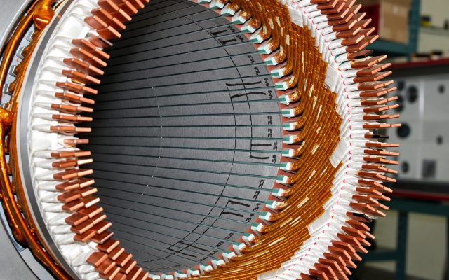 Neuwicklung und Instandsetzung von Elektromotoren aller Hersteller bei der momac in Moers / NRW
